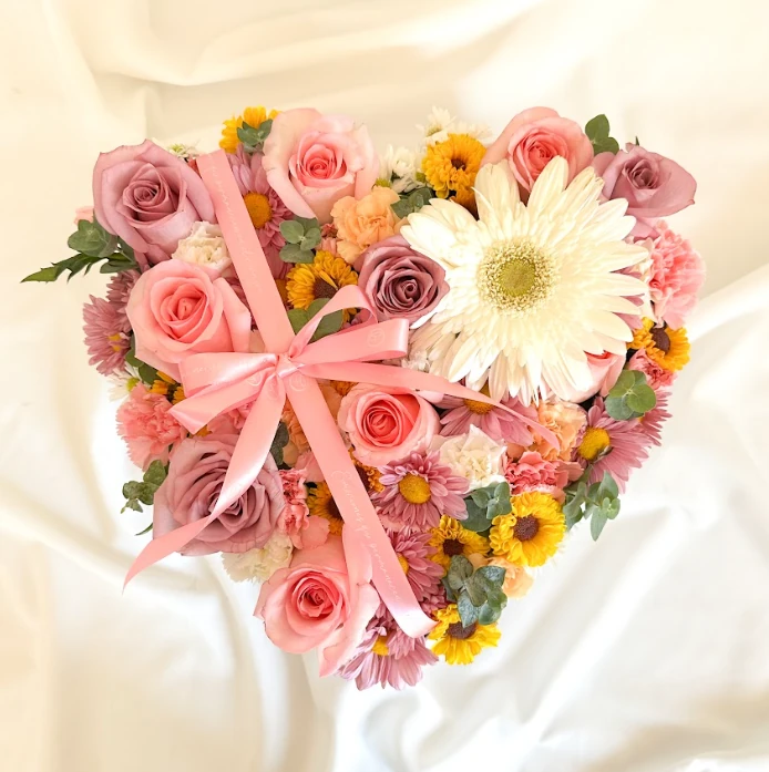 LOVE SPRING BOX